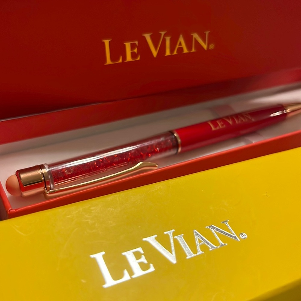 Levi an crystal precision point pen